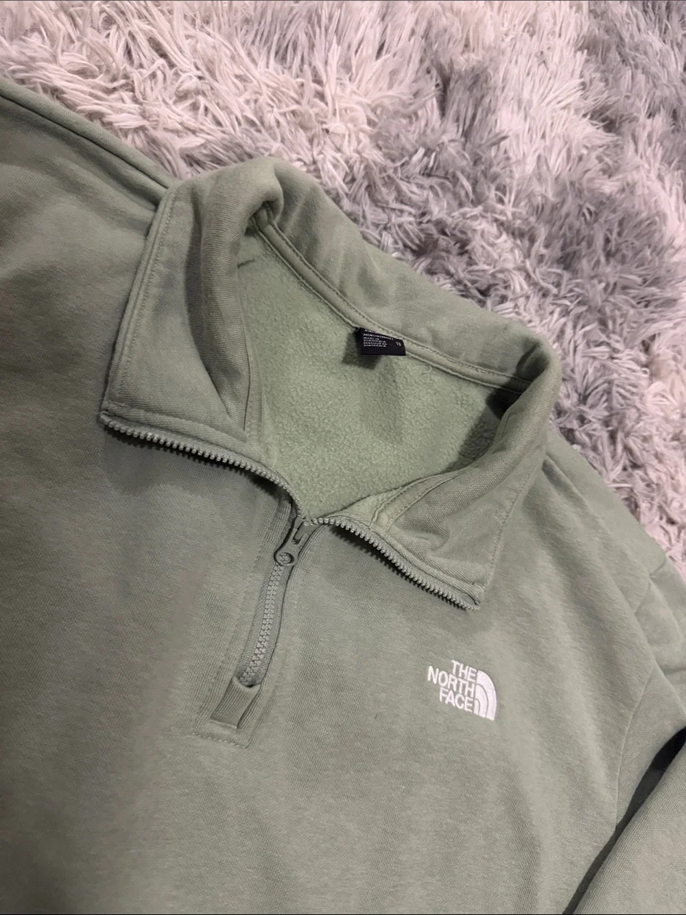 The North Face sweater XL Quarter zip Circulardesign